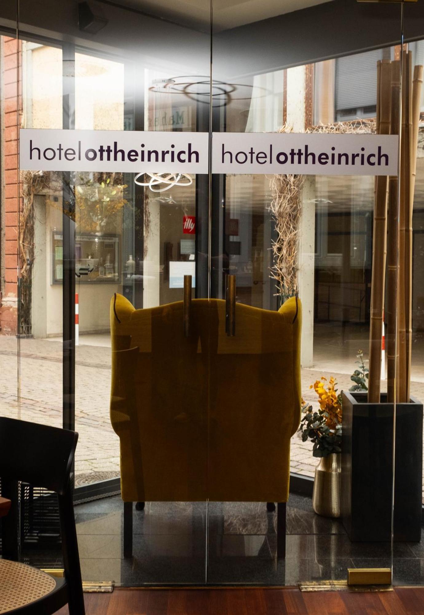 Hotel Ottheinrich Weinheim Eksteriør bilde