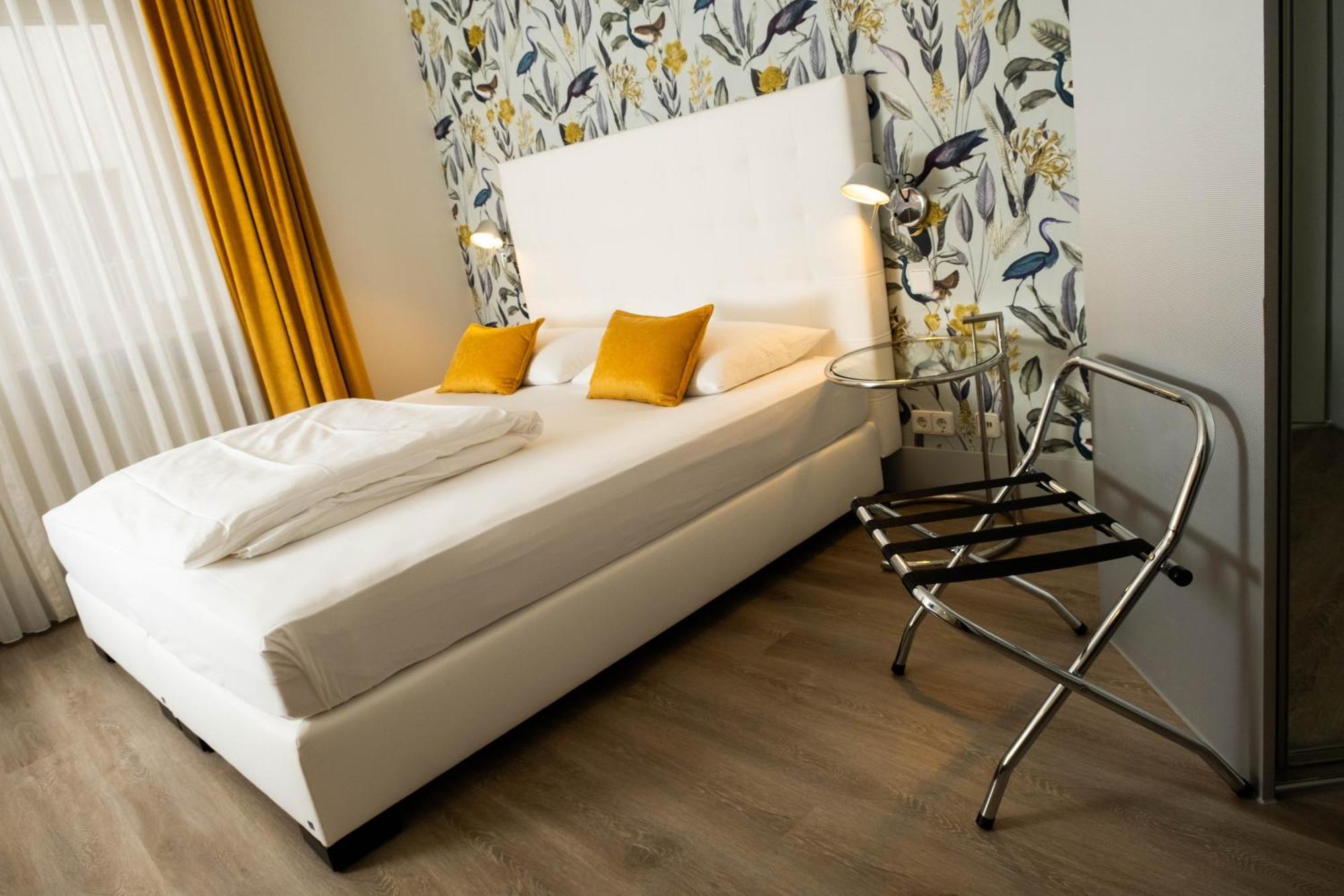 Hotel Ottheinrich Weinheim Eksteriør bilde